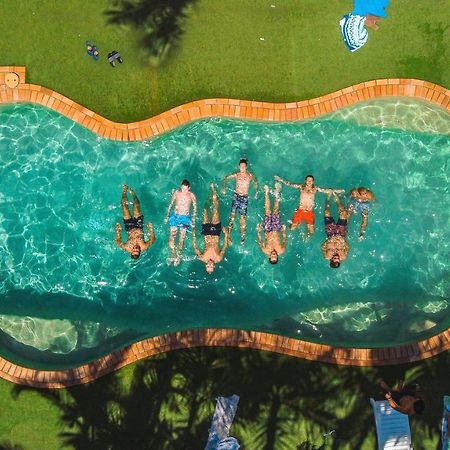 Budds In Surfers Backpackers Gold Coast Esterno foto