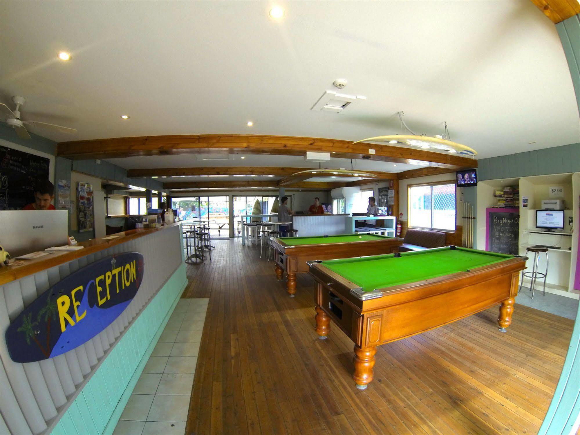 Budds In Surfers Backpackers Gold Coast Esterno foto